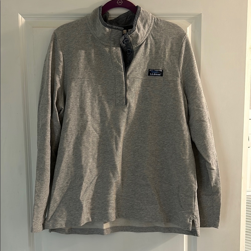 L.L.Bean Gray Pullover Sweatshirt with buttons
